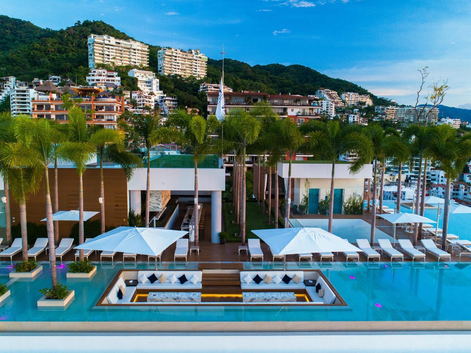 Pier 57 - 710 Fabulous & Luxurious 2 Bedroom Penthouse Пуерто-Вальярта Екстер'єр фото